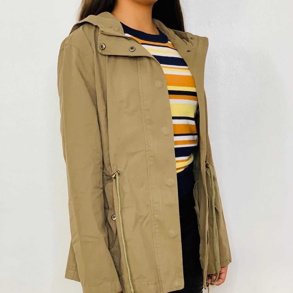 New Women Green Woven Utility Light Weight Jacket